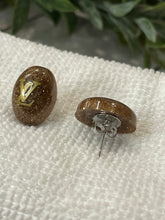 Load image into Gallery viewer, Resin oval earrings
