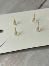 Load image into Gallery viewer, Handmade Fashion Earrings
