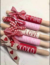 Load image into Gallery viewer, 7'' Mini Valentine’s Rolling Pin
