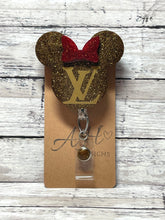 Load image into Gallery viewer, Nurse, Doctor or Teachers badge reel
